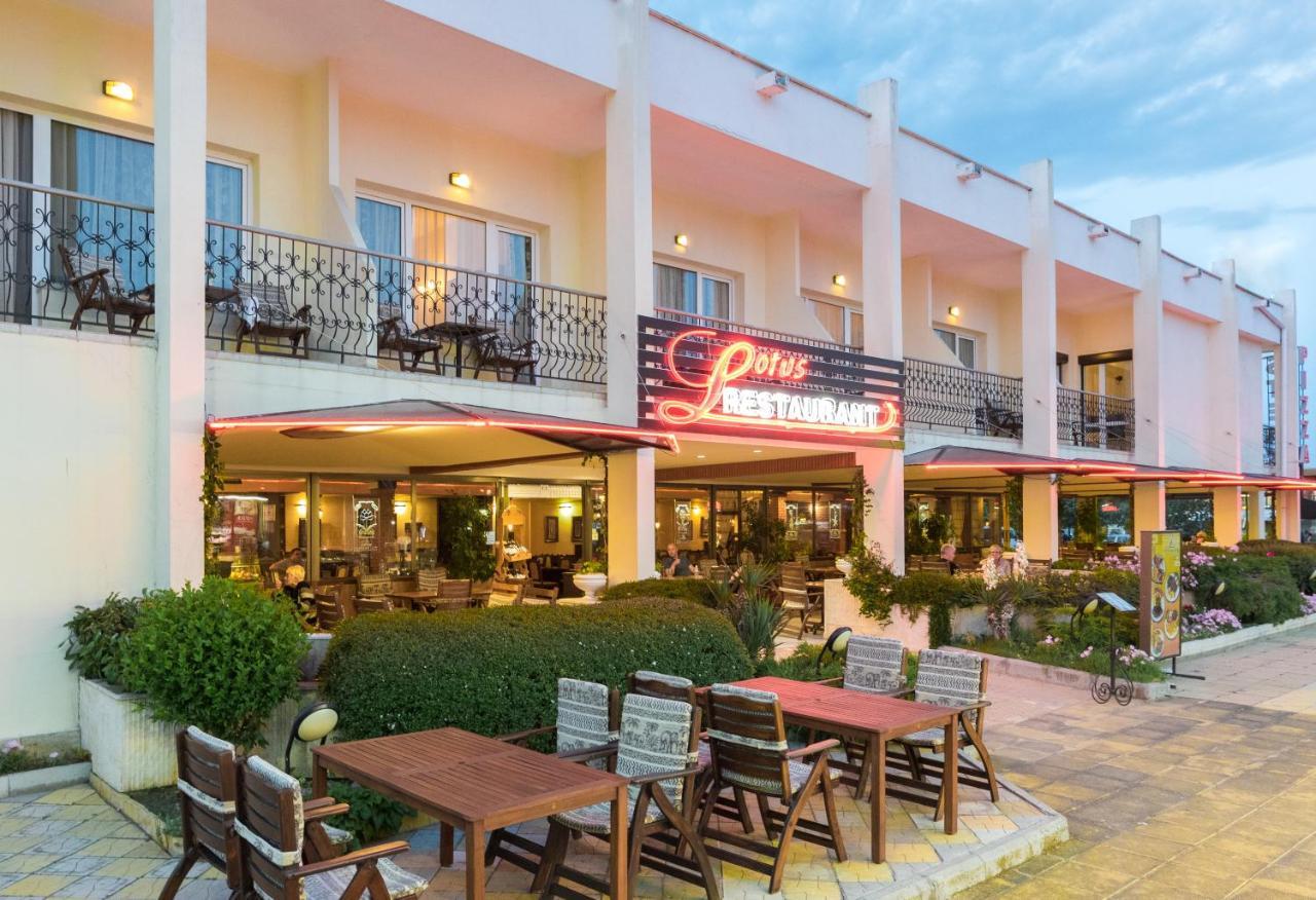 Lotus Family Hotel - Free Parking ซันนีบีช ภายนอก รูปภาพ